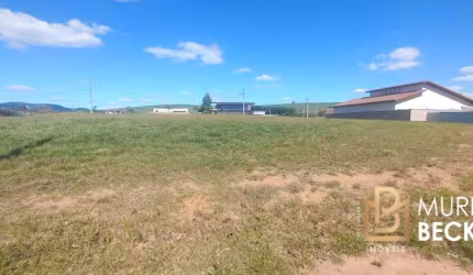 Terreno plano no Condomínio Ecopark Bourbon em Caçapava-sp
