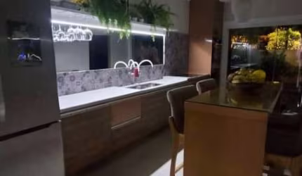 Casa 2 quartos à venda no Centro de Jacareí - SP