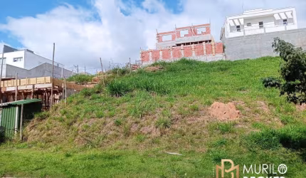 Terreno com 378m2 com projeto aprovado no Condomínio Verana