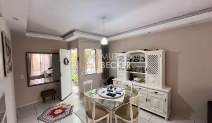 Casa em condomínio 3 quartos, sendo 1 suite, 90 metros, a venda