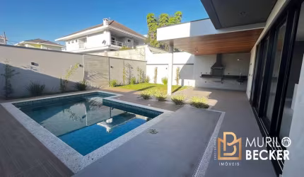 Casa em condomínio com 4 Quartos 349m² á venda - Urbanova