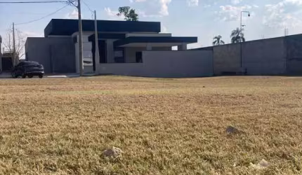 Terreno PLANO em condomínio 527m², a venda - Terras do Vale
