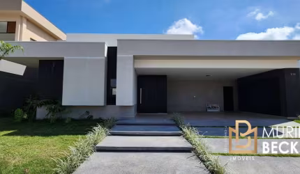 Casa térrea em Condomínio 3 quartos 240m² -  Urbanova