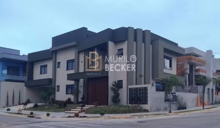Casa com 3 Suítes no Condomínio Malibu em Caçapava