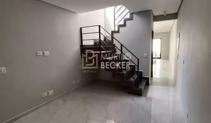 Casa com 3 quartos 175m² - Jardim das Industrias