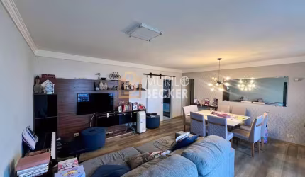 Apartamento à venda de 120m², 3 quartos no Bairro Vila Adyana