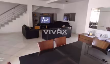 Casa com 4 quartos à venda na Rua Odilon Araújo, Cachambi, Rio de Janeiro, 282 m2 por R$ 850.000