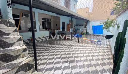 Casa com 2 quartos à venda na Rua Miguel Ângelo, Cachambi, Rio de Janeiro, 256 m2 por R$ 800.000