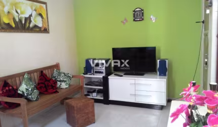 Apartamento com 2 quartos à venda na Rua Torres de Oliveira, Piedade, Rio de Janeiro, 43 m2 por R$ 155.000