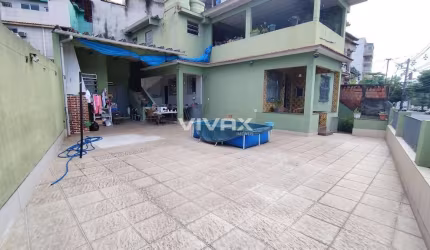 Casa com 3 quartos à venda na Rua Honório, Todos os Santos, Rio de Janeiro, 373 m2 por R$ 600.000