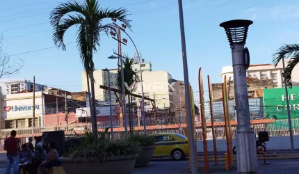 Ponto comercial para alugar na Rua Vinte e Quatro de Maio, Méier, Rio de Janeiro, 500 m2 por R$ 30.000