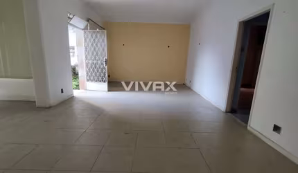 Casa com 4 quartos à venda na Rua Conselheiro Ferraz, Lins de Vasconcelos, Rio de Janeiro, 386 m2 por R$ 380.000
