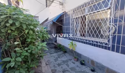 Casa com 2 quartos à venda na Rua Pompílio de Albuquerque, Encantado, Rio de Janeiro, 65 m2 por R$ 180.000
