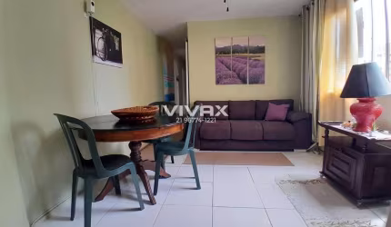 Apartamento com 3 quartos à venda na Avenida Canal Rio Caçambe, Jacarepaguá, Rio de Janeiro, 58 m2 por R$ 325.000