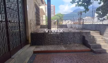 Casa com 3 quartos à venda na Rua Paulo Silva Araújo, Méier, Rio de Janeiro, 278 m2 por R$ 800.000