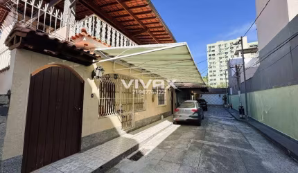 Casa em condomínio fechado com 6 quartos à venda na Rua Adriano, Todos os Santos, Rio de Janeiro, 259 m2 por R$ 750.000