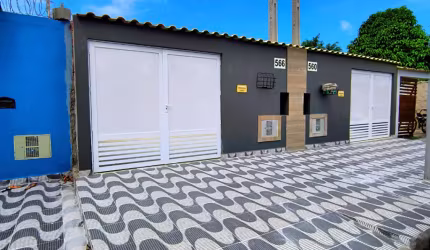 Casa nova com Piscina
