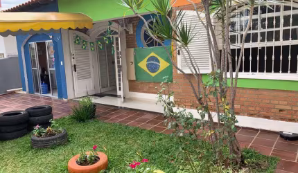Casa para Venda em Valinhos, Vila Embaré, 2 dormitórios, 3 banheiros