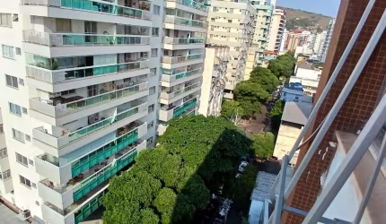 Apartamento 2 quartos e 1 banheiro.