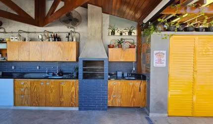 Apartamento de 4 quartos e 2 suítes.