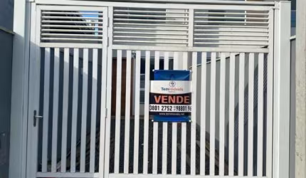 Casa para Venda em Joinville, Jardim Paraíso, 2 dormitórios, 2 banheiros, 2 vagas
