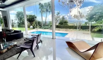 Casa para Venda em Juiz de Fora, Parque Jardim da Serra, 4 dormitórios, 4 suítes, 6 banheiros, 8 vagas