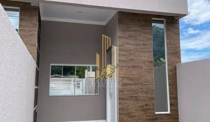 Casa Geminada de 2 Quartos em Itapema