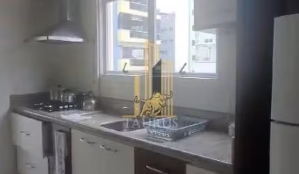 Aluguel Anual Apartamento de 4 Quartos Meia Praia
