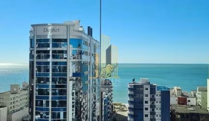 Apartamento 4 Suítes 100m do mar na Meia Praia