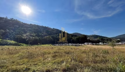 Terreno a venda em Itapema