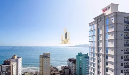 Apartamento 4 Suítes com Área de Lazer Meia Praia