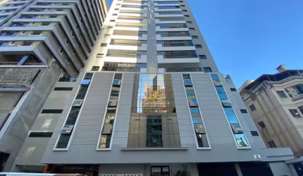 Apartamento 3 Suítes com Área de Lazer Porto Belo