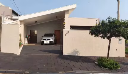 Casa à Venda, bairro Santa Fé próximo ao Porti atacadista