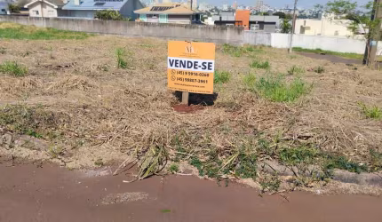 Terreno à Venda, Country , de esquina, próximo condomínio Vinícius de Moraes em Cascavel Pr