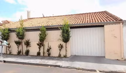 Casa com 4 quartos à venda no Jardim Santa Terezinha, Américo Brasiliense , 158 m2 por R$ 400.000
