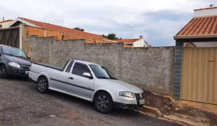 Terreno à venda no Jardim Tangará, Araraquara  por R$ 110.000