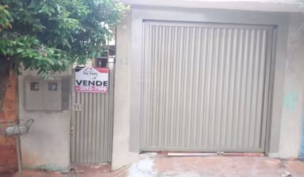 Casa com 3 quartos à venda na Nova Santa Lúcia, Santa Lúcia , 97 m2 por R$ 180.000