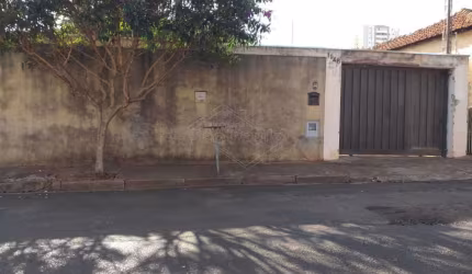 Casa com 3 quartos à venda na Vila Nossa Senhora do Carmo, Araraquara , 284 m2 por R$ 530.000