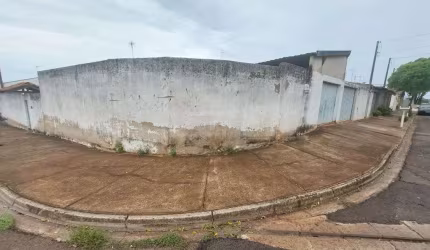 Casa com 3 quartos à venda no Jardim Nova Araraquara, Araraquara , 132 m2 por R$ 300.000