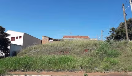 Terreno à venda no Jardim Ártico, Araraquara  por R$ 290.000