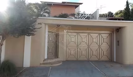 Casa com 3 quartos à venda no Jardim dos Ipês, Araraquara , 443 m2 por R$ 880.000
