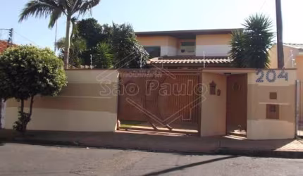 Casa com 3 quartos à venda no Centro, Araraquara , 355 m2 por R$ 1.050.000