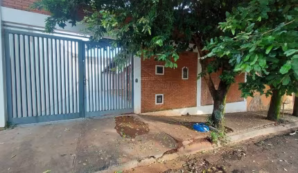 Casa com 1 quarto à venda na Vila Santana, Araraquara , 93 m2 por R$ 200.000