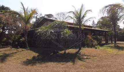 Chácara / sítio com 1 quarto à venda na Chácara Flora Araraquara, Araraquara , 3700 m2 por R$ 750.000