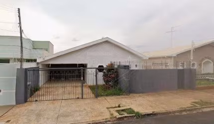 Casa com 3 quartos à venda na Vila Harmonia, Araraquara , 181 m2 por R$ 600.000