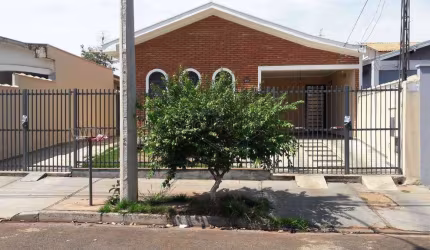 Casa com 3 quartos à venda no Jardim Nova Época, Araraquara , 138 m2 por R$ 370.000