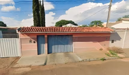 Casa com 4 quartos à venda no Centro, Santa Lúcia , 183 m2 por R$ 900.000