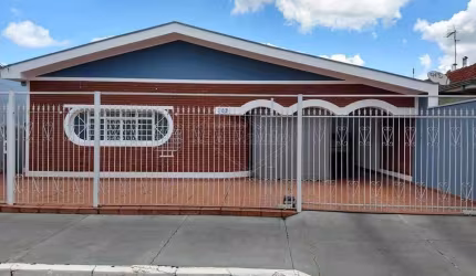 Casa com 3 quartos à venda no Jardim Floridiana (Vila Xavier), Araraquara , 217 m2 por R$ 535.000