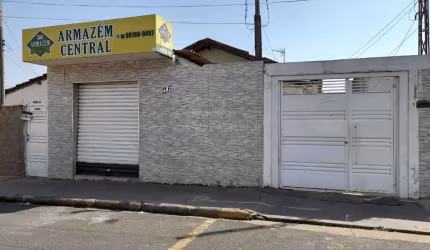 Casa com 2 quartos à venda no Jardim Bela Vista, Américo Brasiliense , 130 m2 por R$ 700.000