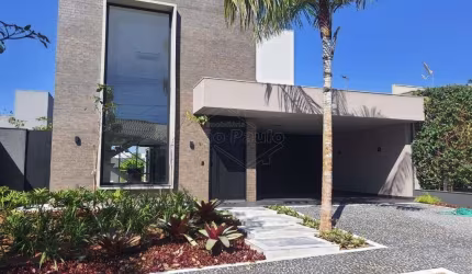 Casa com 04 suítes à venda no Parque Residencial Damha, Araraquara